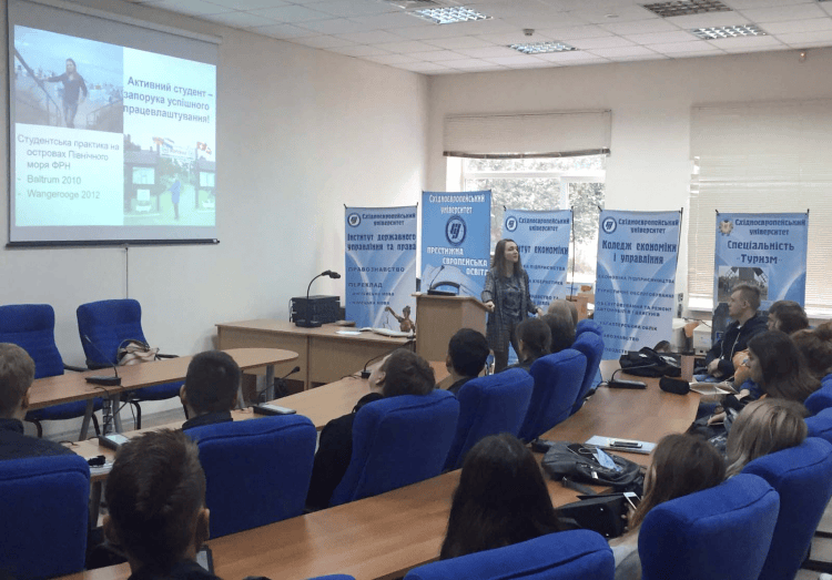 Участь здобувачів у міжнародному стажуванні