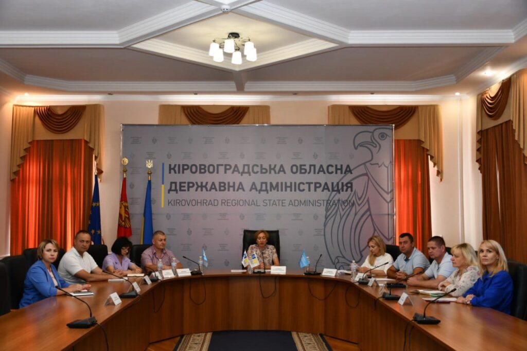 Участь представників кафедри у засіданні регіональної платформи «Діалог влади та бізнесу»