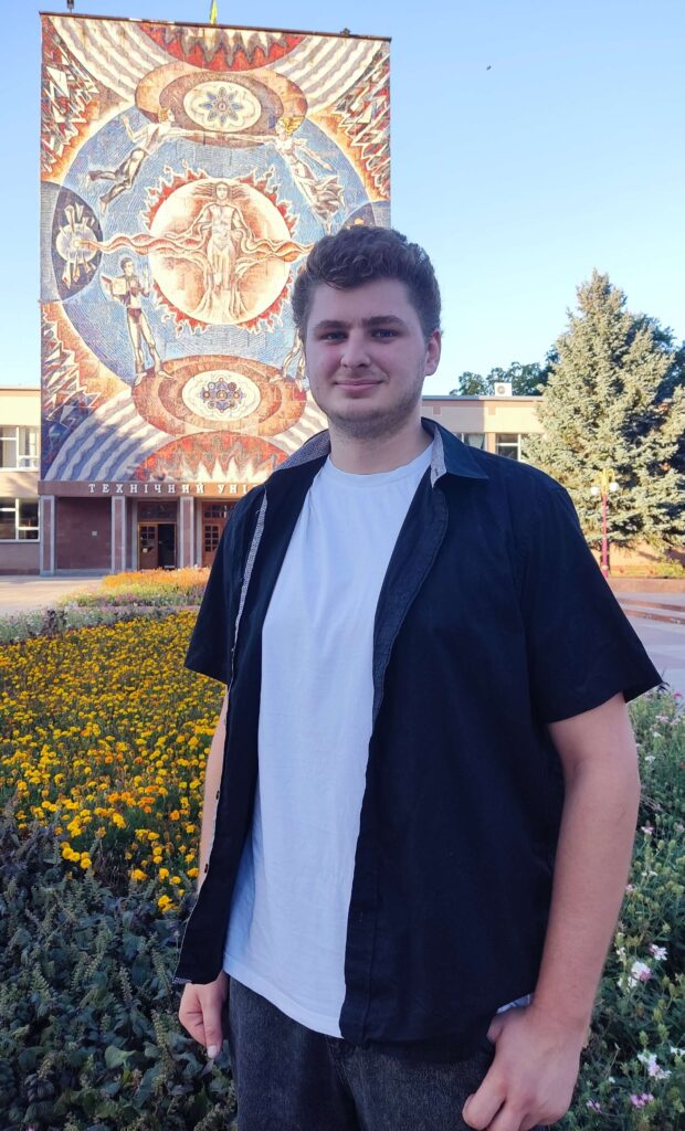 Іллющенко Нікіта Іванович